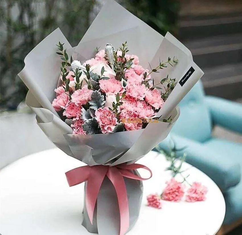 送花送幾朵_送送花的送_送送花賀卡內(nèi)容